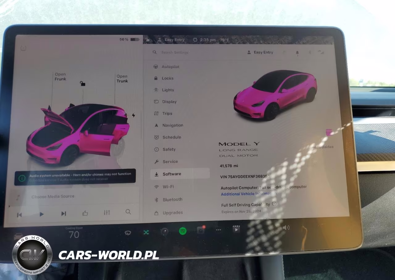 2022 Tesla Model Y VIN:7SAYGDEEXNF368353 - 9