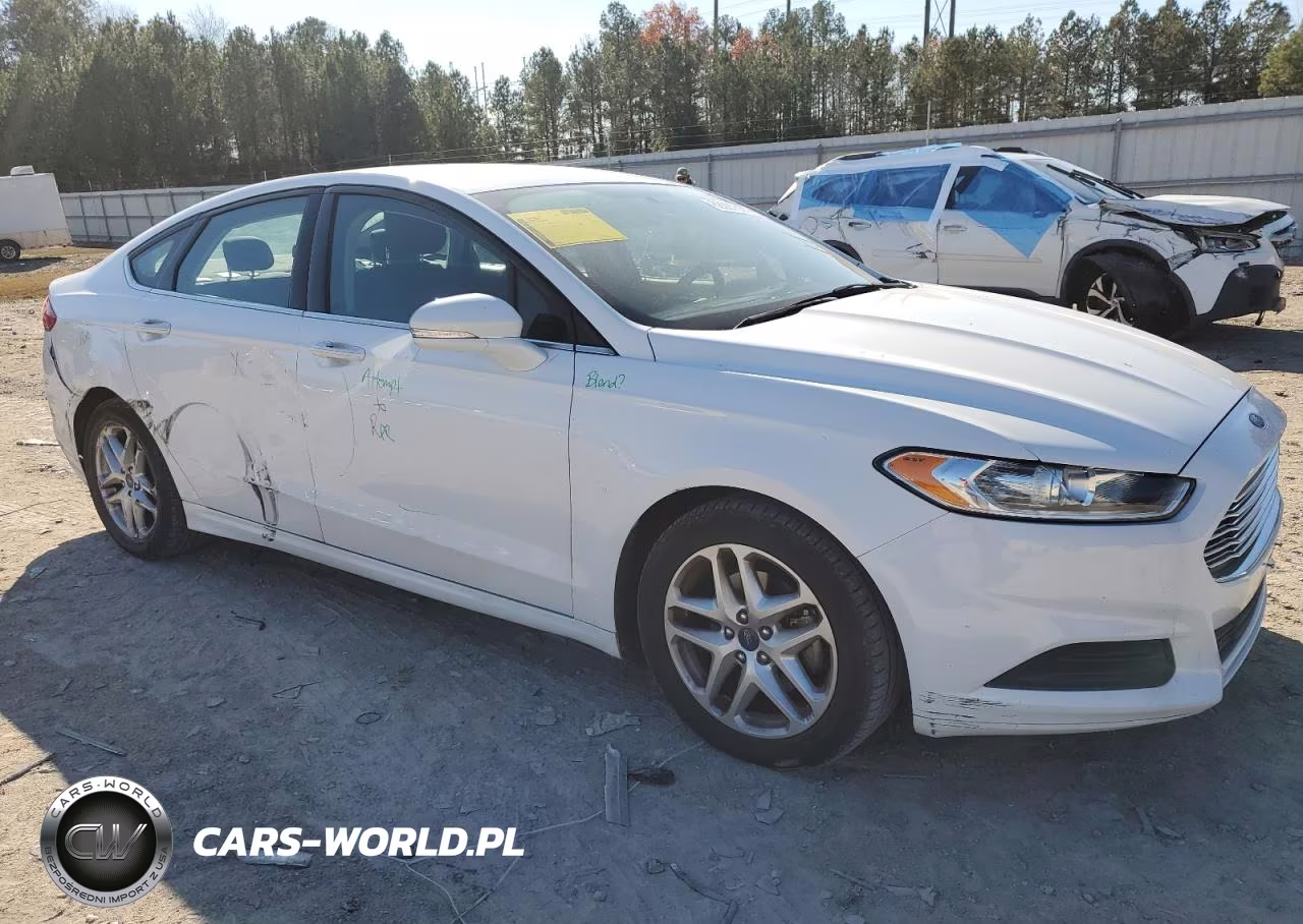 2015 Ford Fusion Se VIN:1FA6P0H72F5110427 - 4