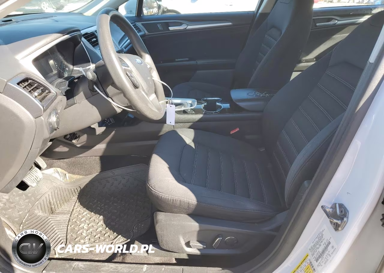 2015 Ford Fusion Se VIN:1FA6P0H72F5110427 - 7
