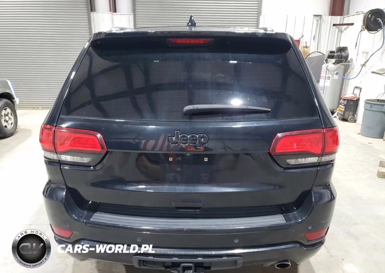 2017 Jeep Grand Cherokee Laredo VIN:1C4RJEAG8HC717284 - 6