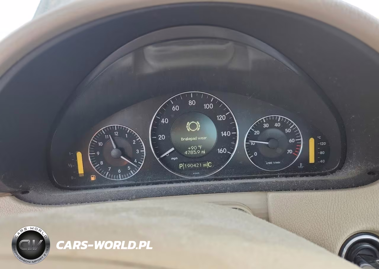 2007 Mercedes-Benz Clk 350 VIN:WDBTJ56HX7F231174 - 9