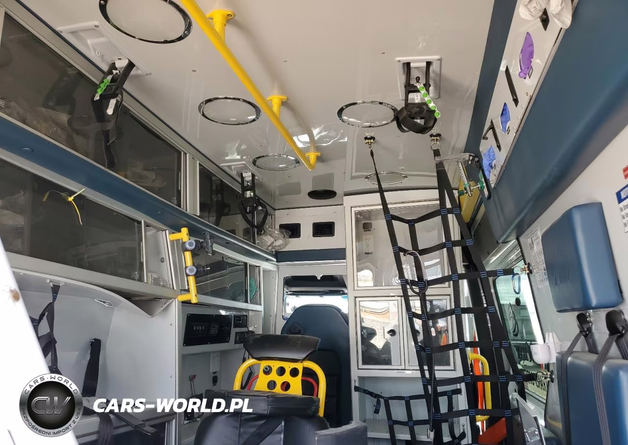 2019 Mercedes-Benz Sprinter 2500-3500 VIN:WD4PF0CD0KP107447 - 10