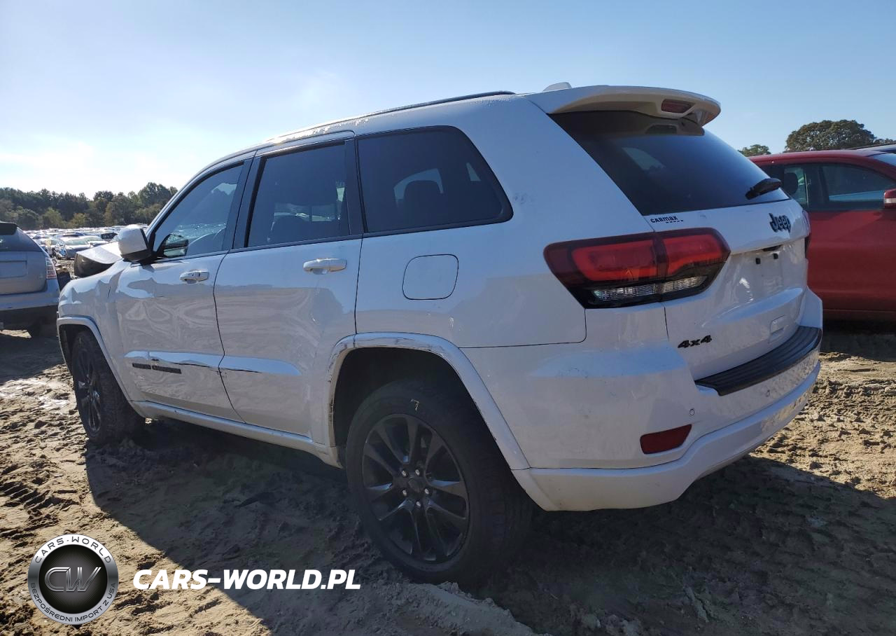 2017 Jeep Grand Cherokee Laredo VIN:1C4RJFAG4HC704649 - 2