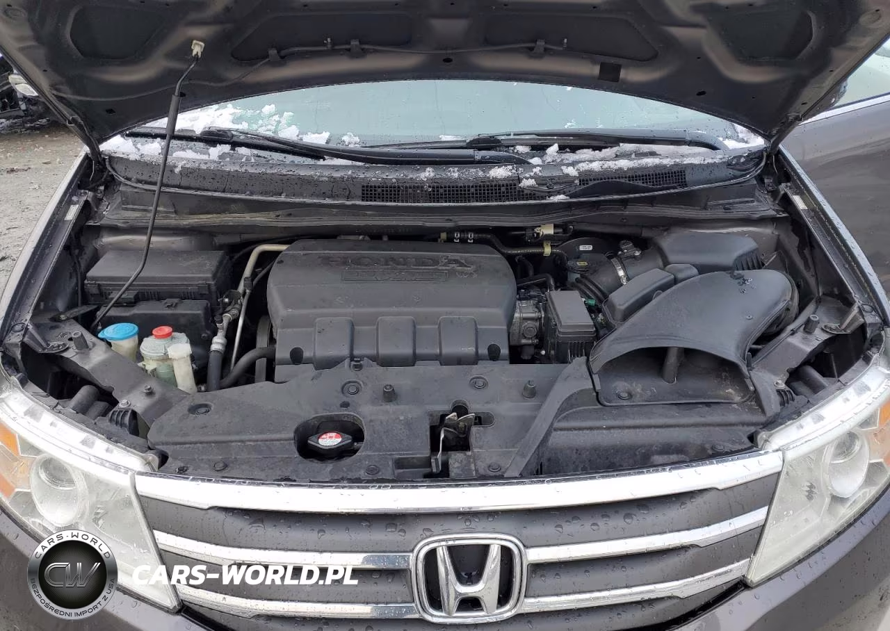 2012 Honda Odyssey Touring VIN:5FNRL5H92CB132374 - 12