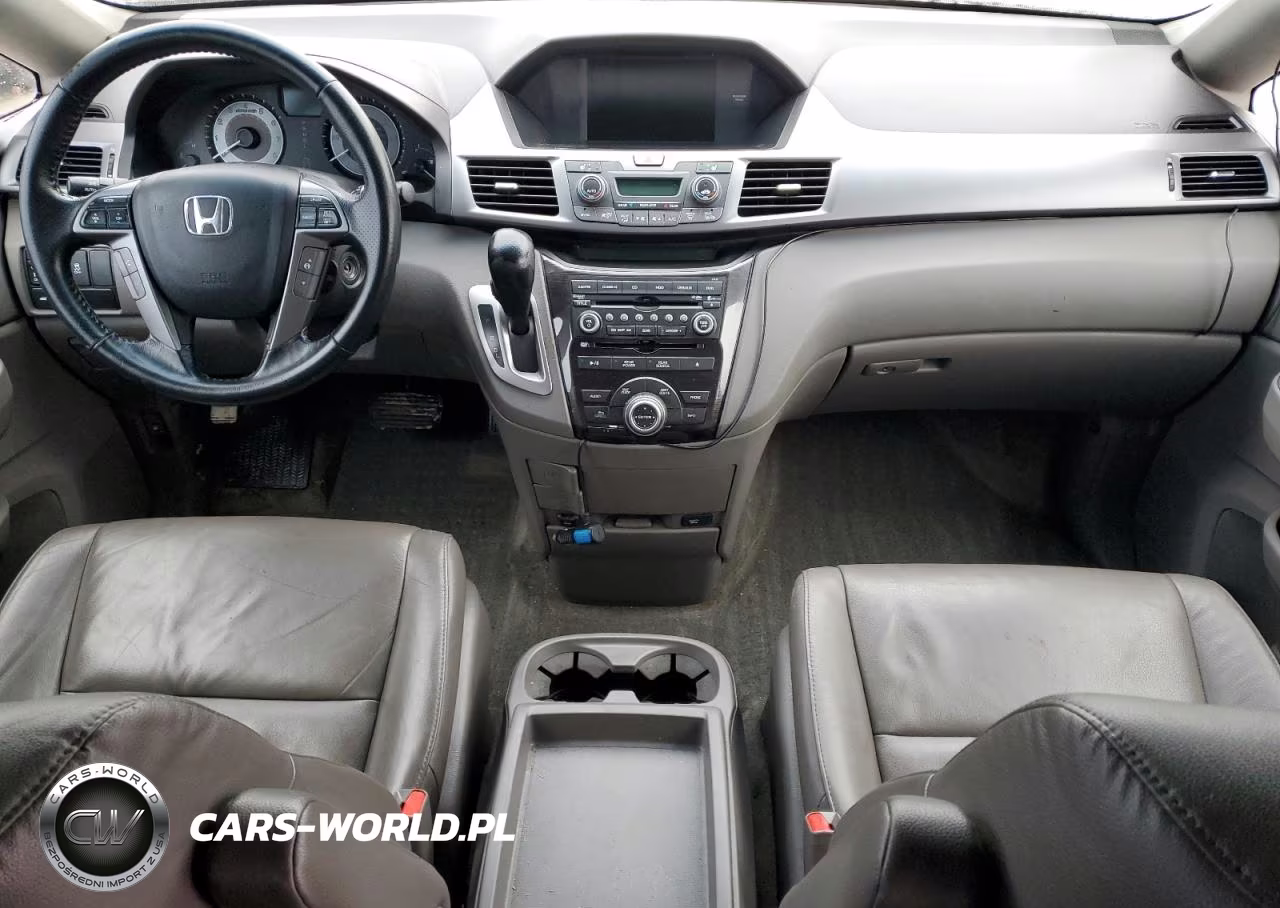 2012 Honda Odyssey Touring VIN:5FNRL5H92CB132374 - 8