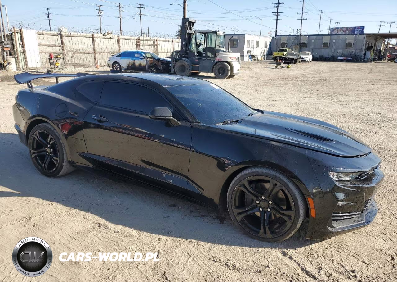 2018 Chevrolet Camaro Ss VIN:1G1FH1R70J0146871 - 4