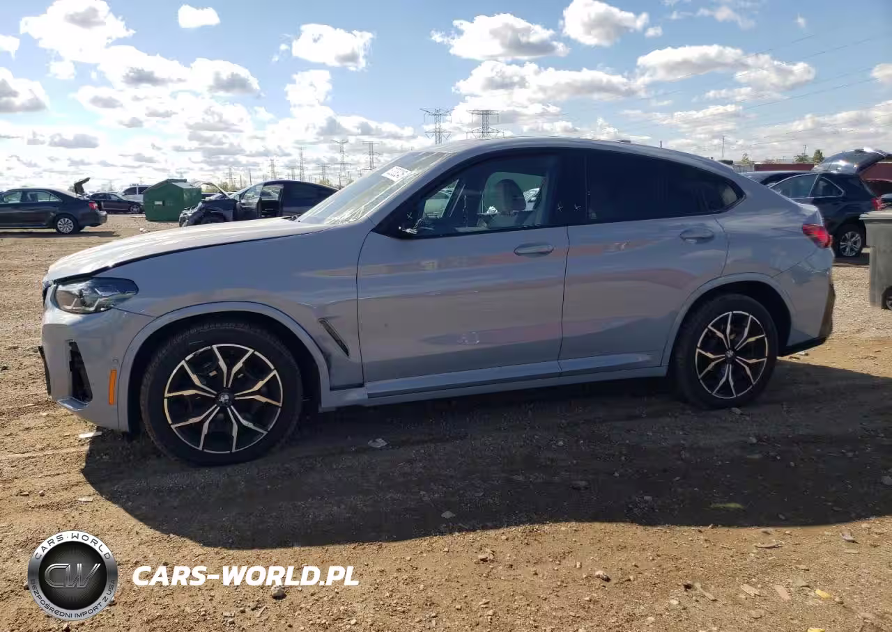 2024 BMW X4 xDrive30I