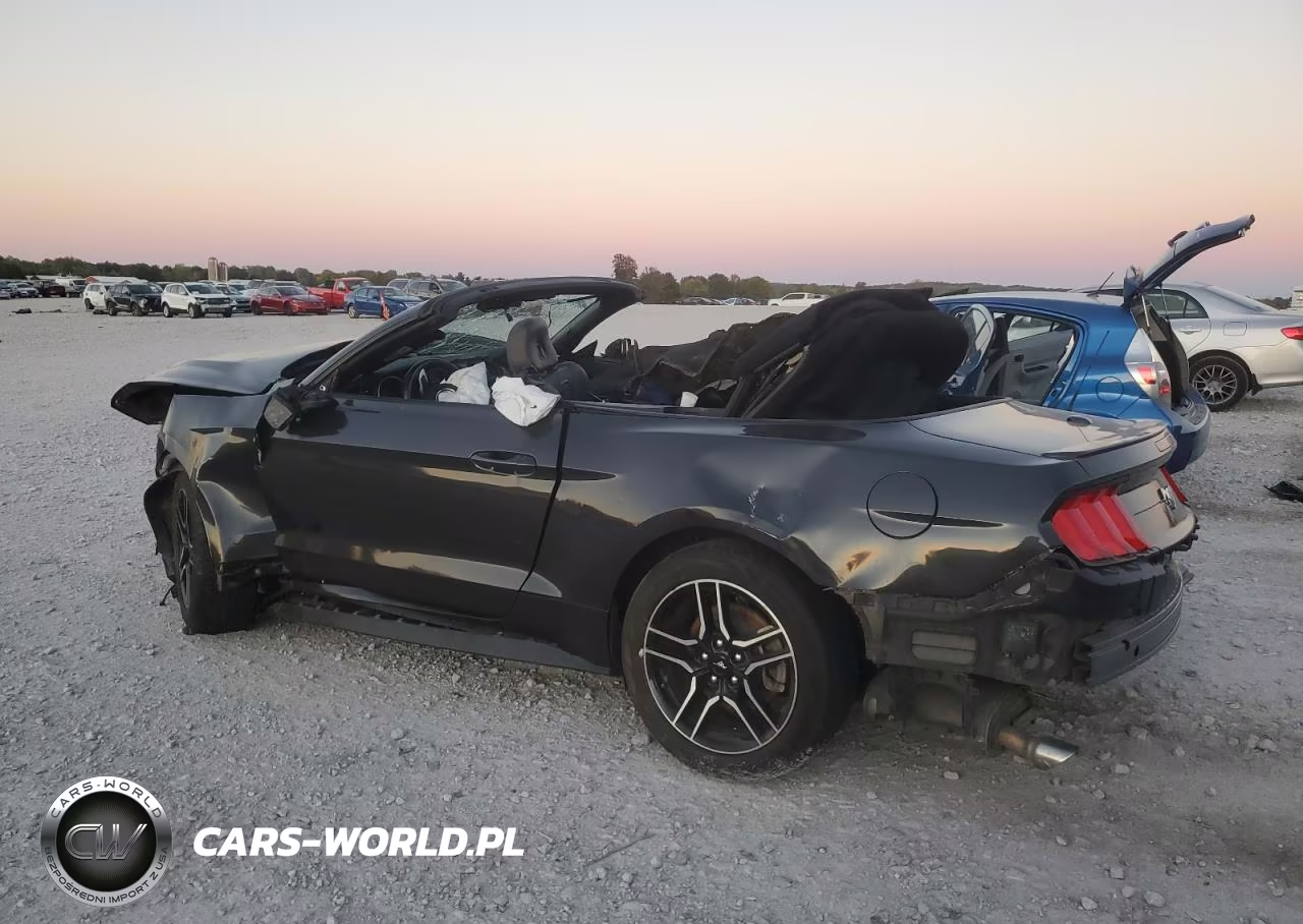 2022 Ford Mustang VIN:1FATP8UH9N5116322 - 2