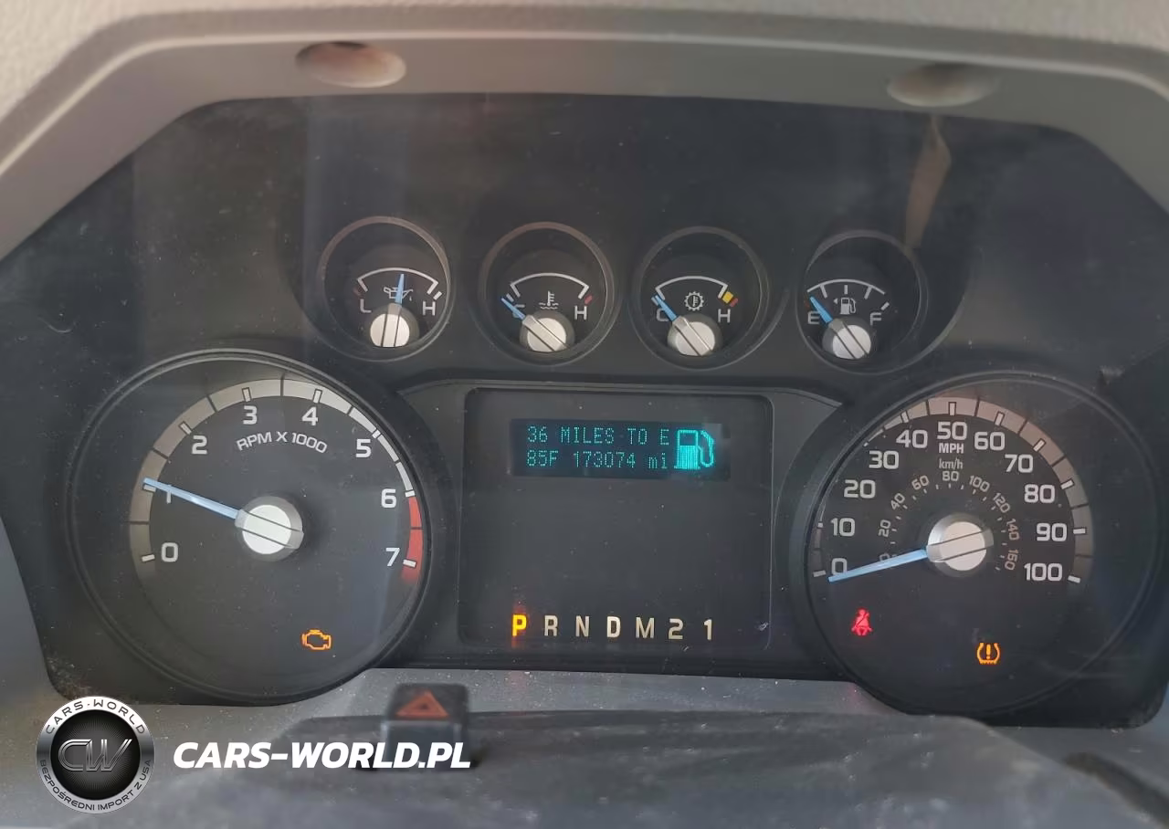 2011 Ford F250 Super Duty VIN:1FTBF2A60BEA31213 - 9