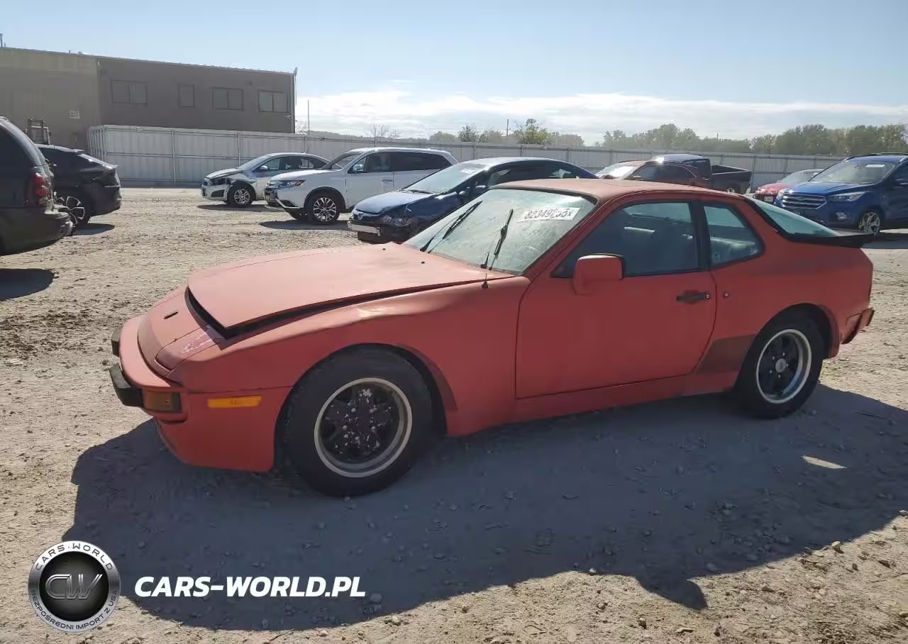 PORSCHE