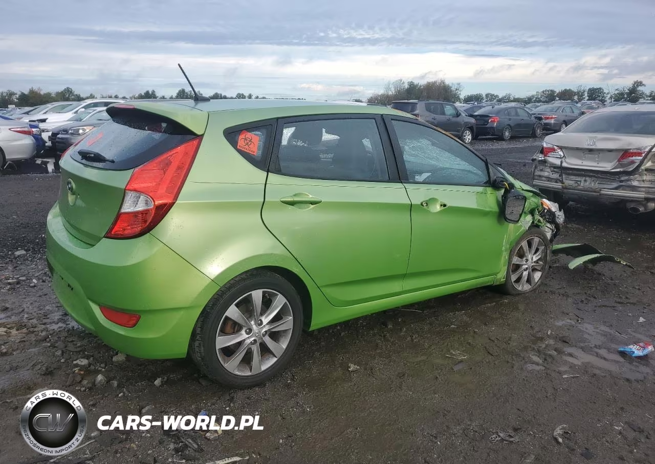 2014 Hyundai Accent Gls VIN:KMHCU5AE7EU178251 - 3
