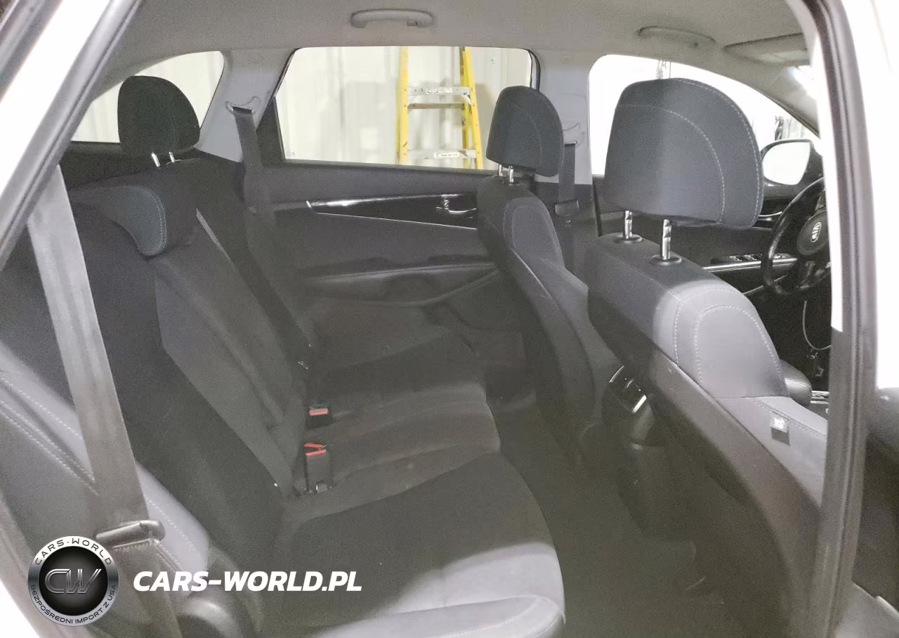 2017 Kia Sorento Lx VIN:5XYPGDA34HG246677 - 11