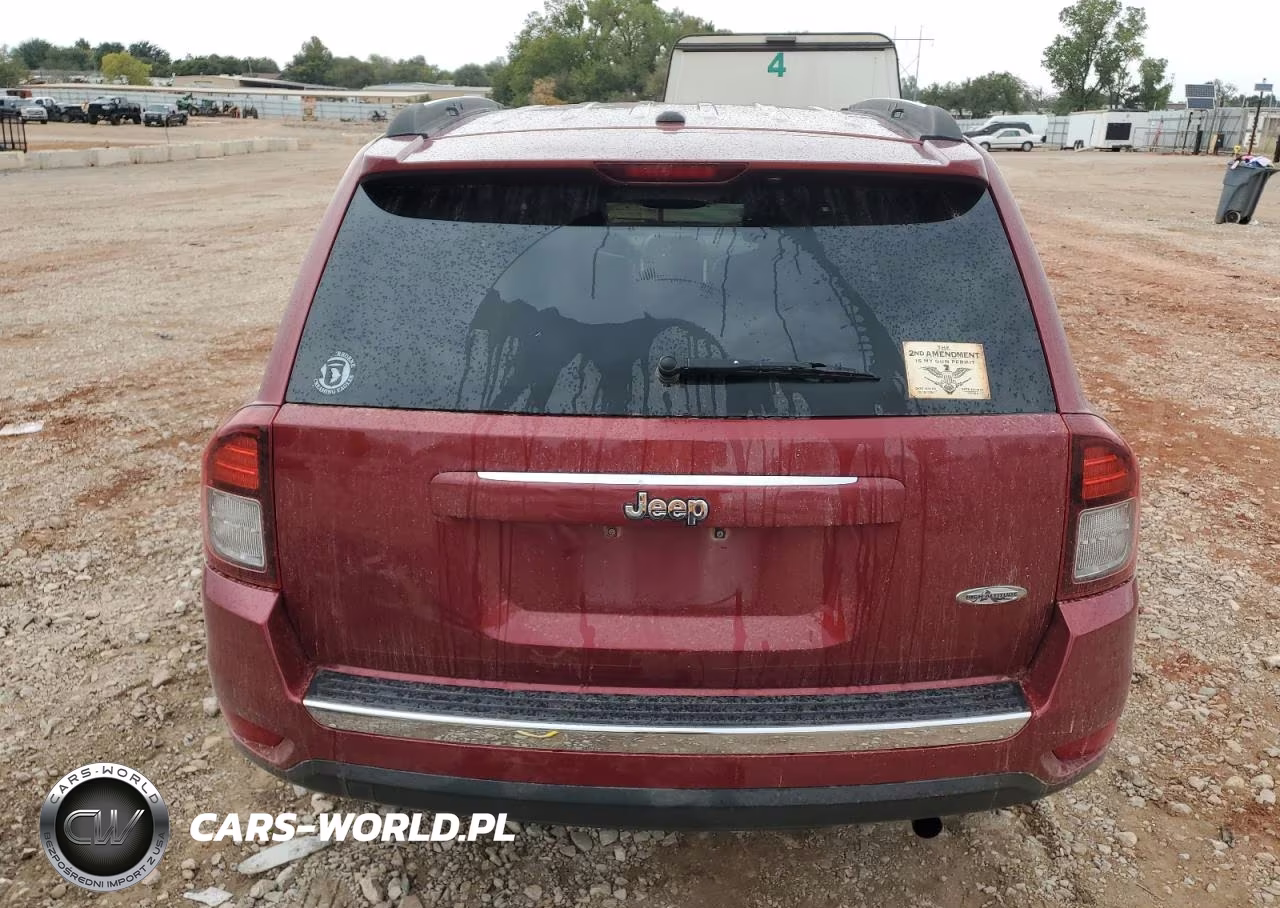 2015 Jeep Compass Latitude VIN:1C4NJCEA1FD329796 - 6