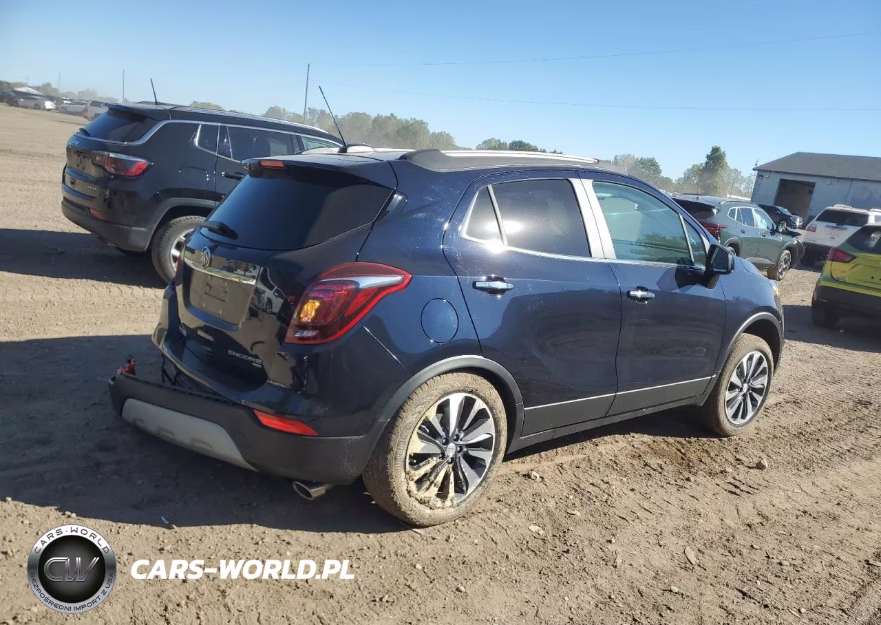 2022 Buick Encore Preferred VIN:KL4CJESM5NB569374 - 3