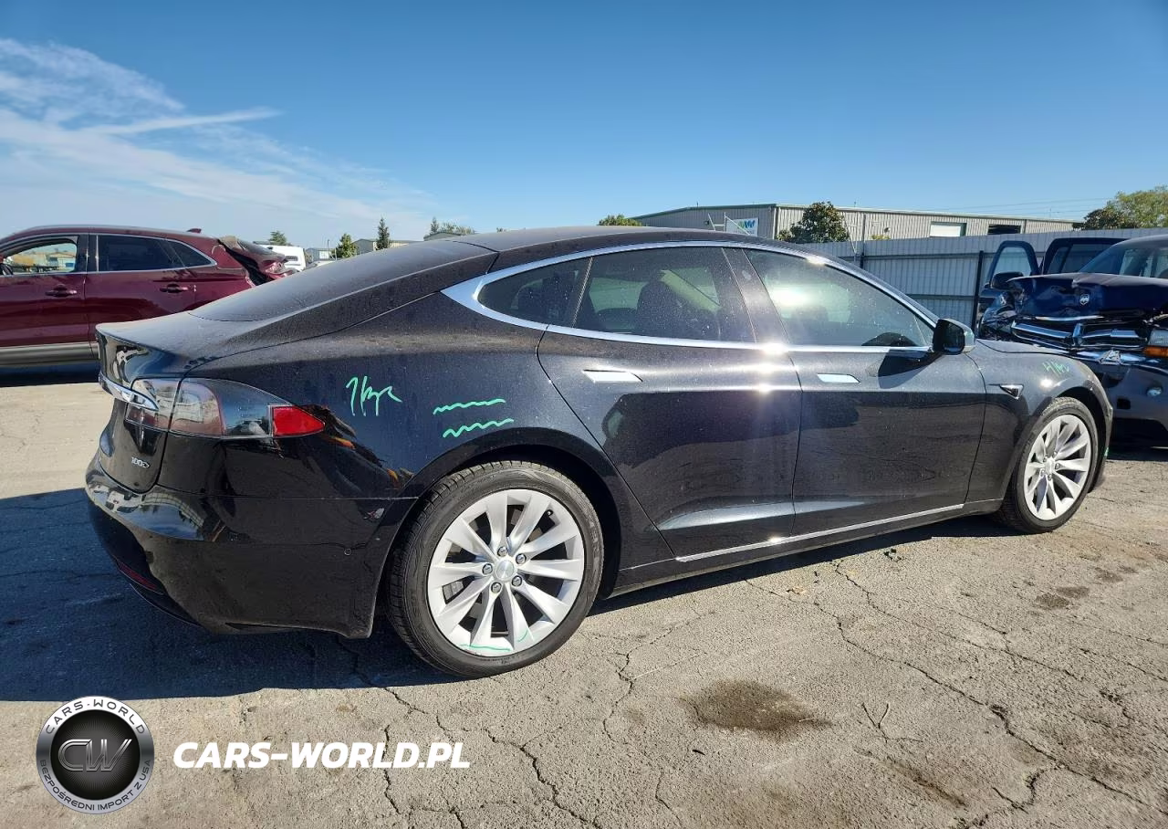 2018 Tesla Model S VIN:5YJSA1E22JF267066 - 3