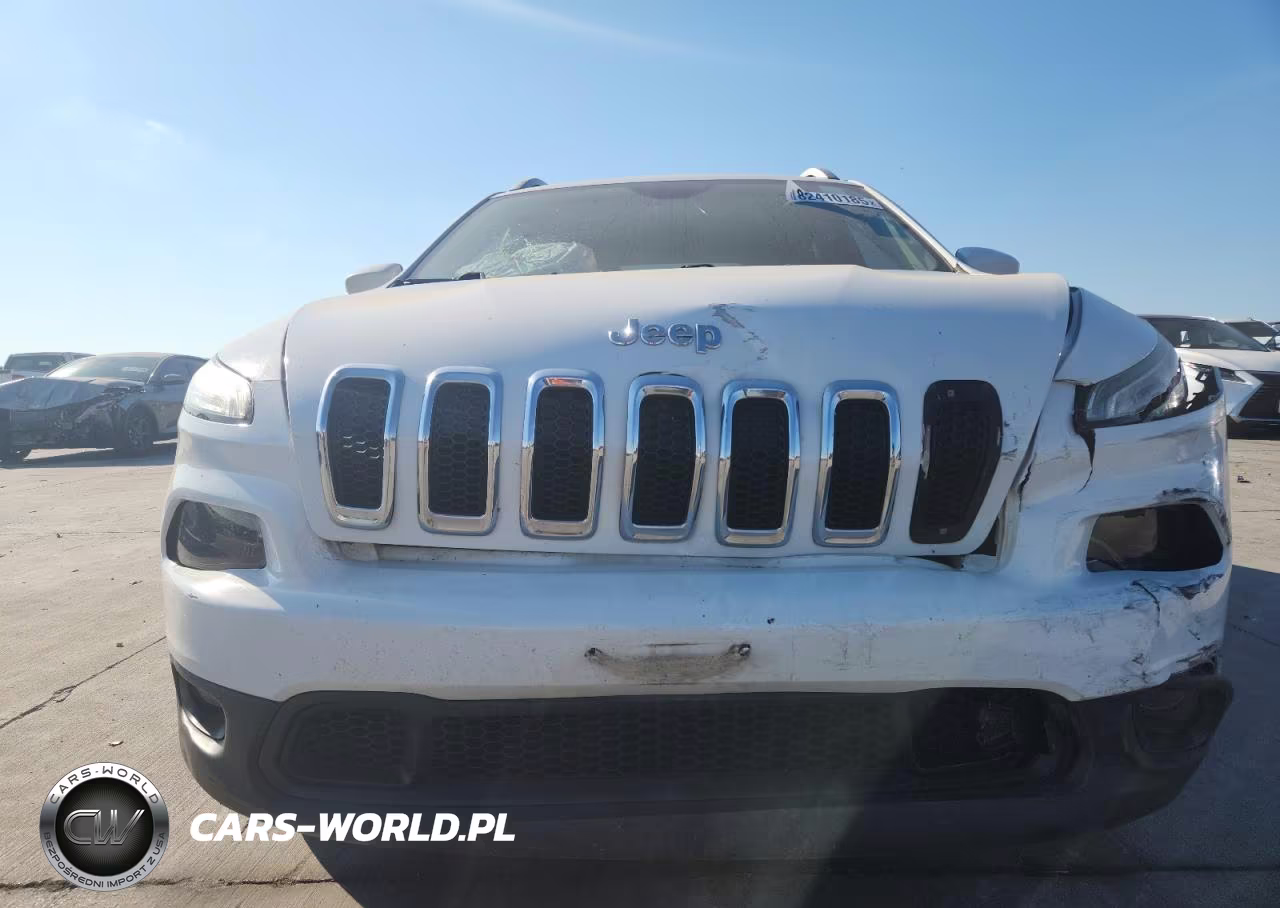 2016 Jeep Cherokee Latitude VIN:1C4PJLCB9GW373927 - 5