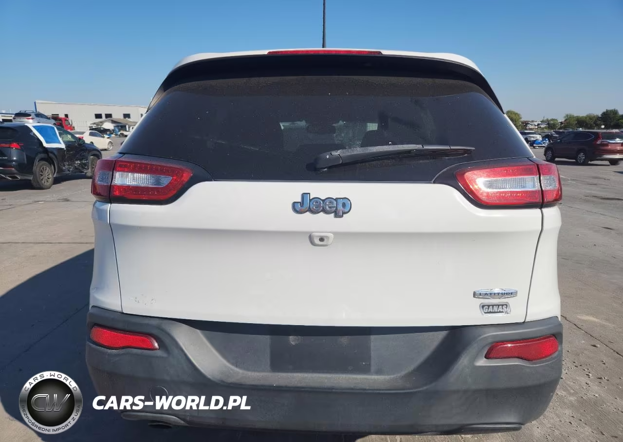 2016 Jeep Cherokee Latitude VIN:1C4PJLCB9GW373927 - 6