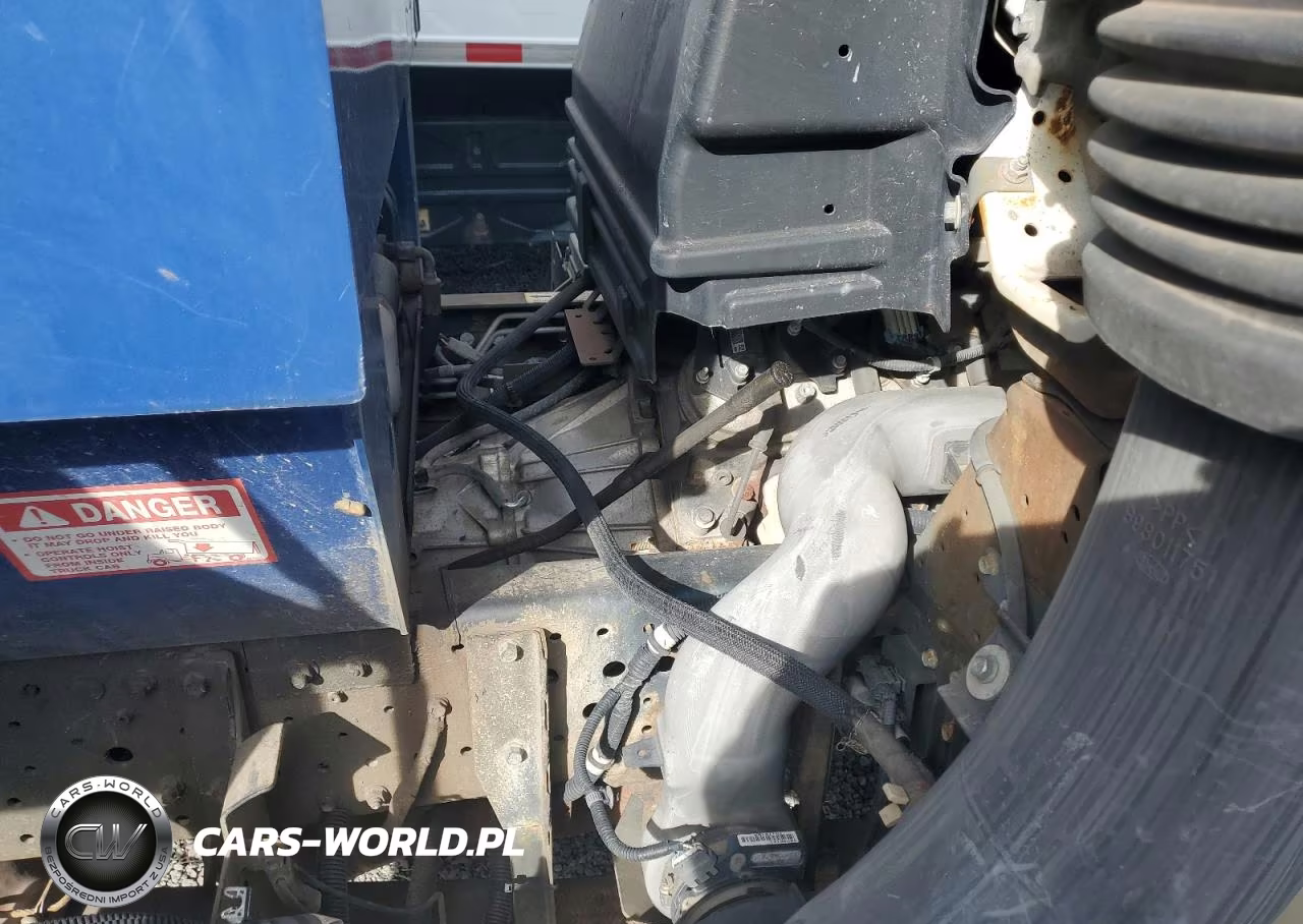 2017 Isuzu Npr Refuse Truck VIN:54DC4W1B6HS801905 - 12