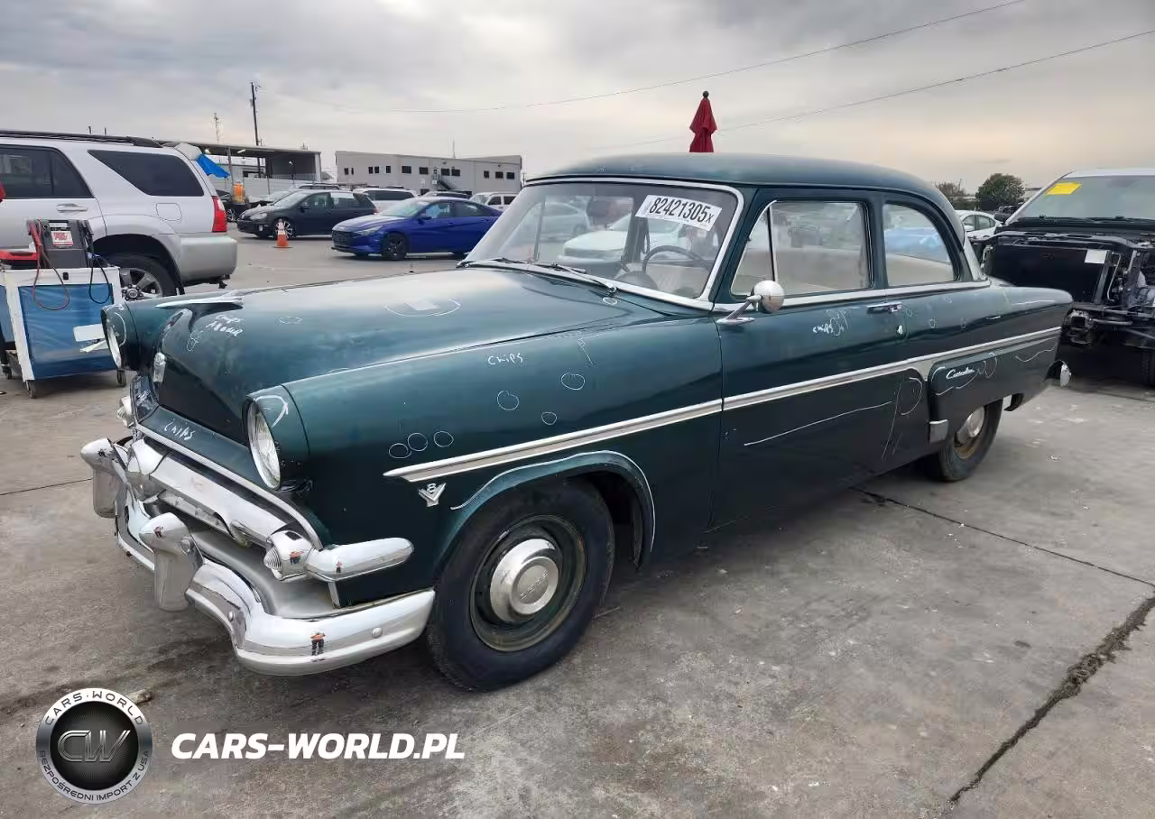 1954 Ford Crestline