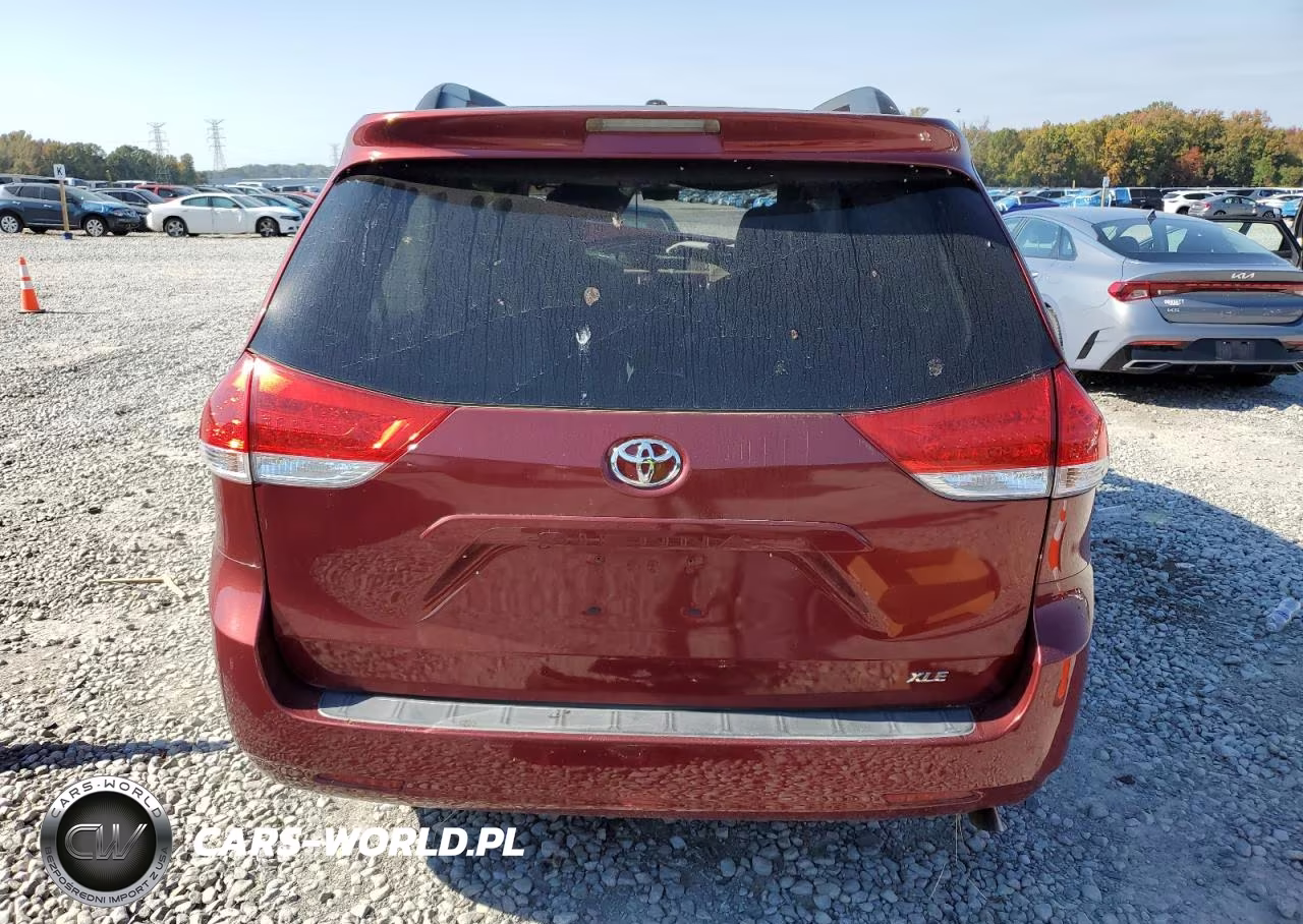 2013 Toyota Sienna Xle VIN:5TDYK3DC8DS303310 - 6