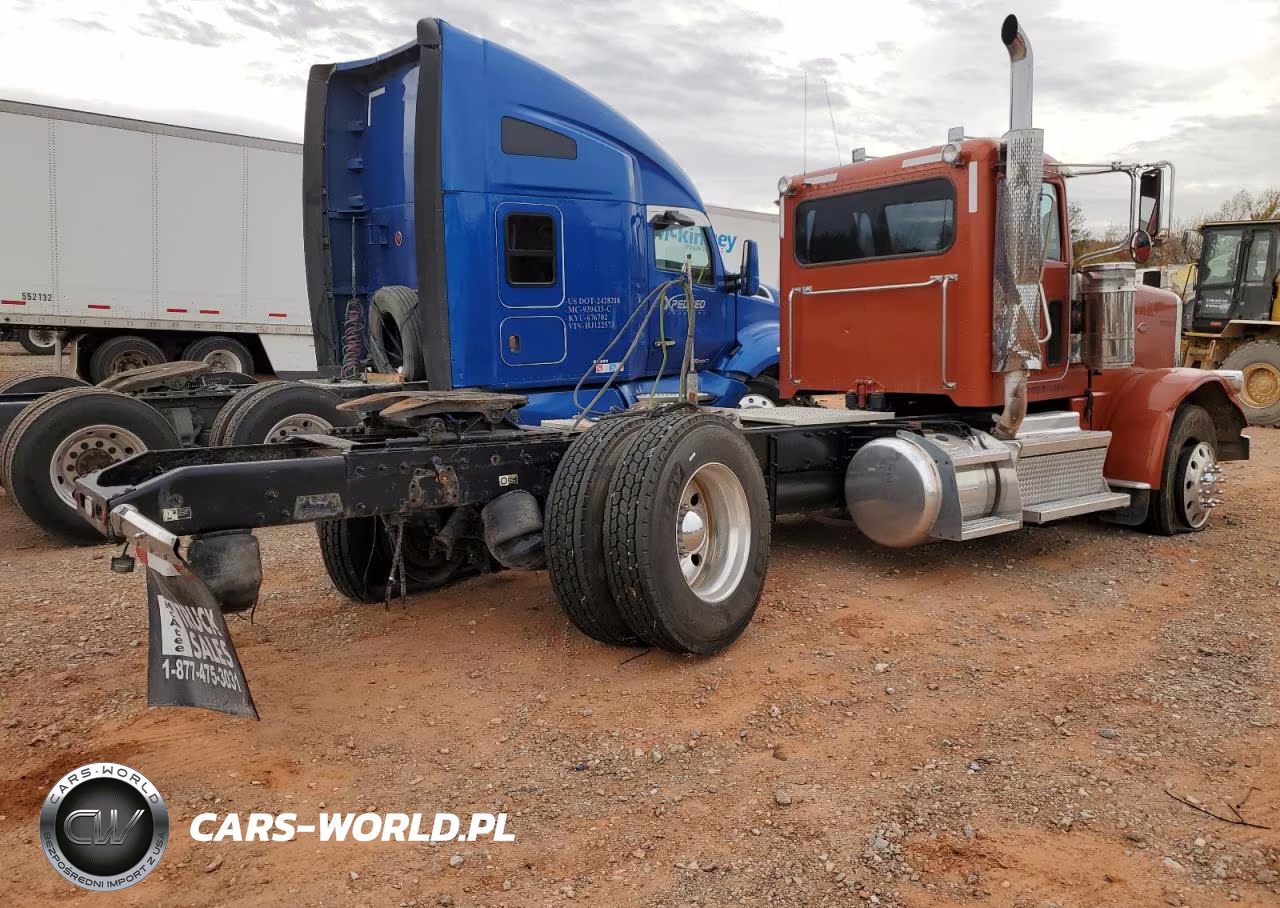 2020 Peterbilt 389 VIN:1XPXD49X2LD648087 - 4
