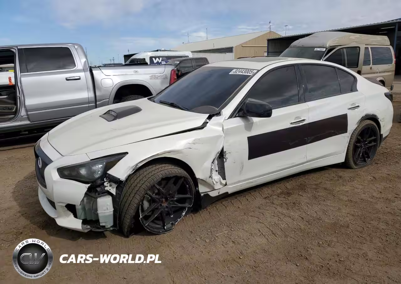 2017 Infiniti Q50 Premium