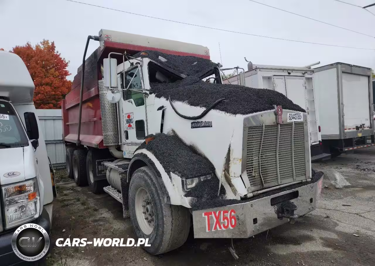 2006 Kenworth T800 Dump Truck