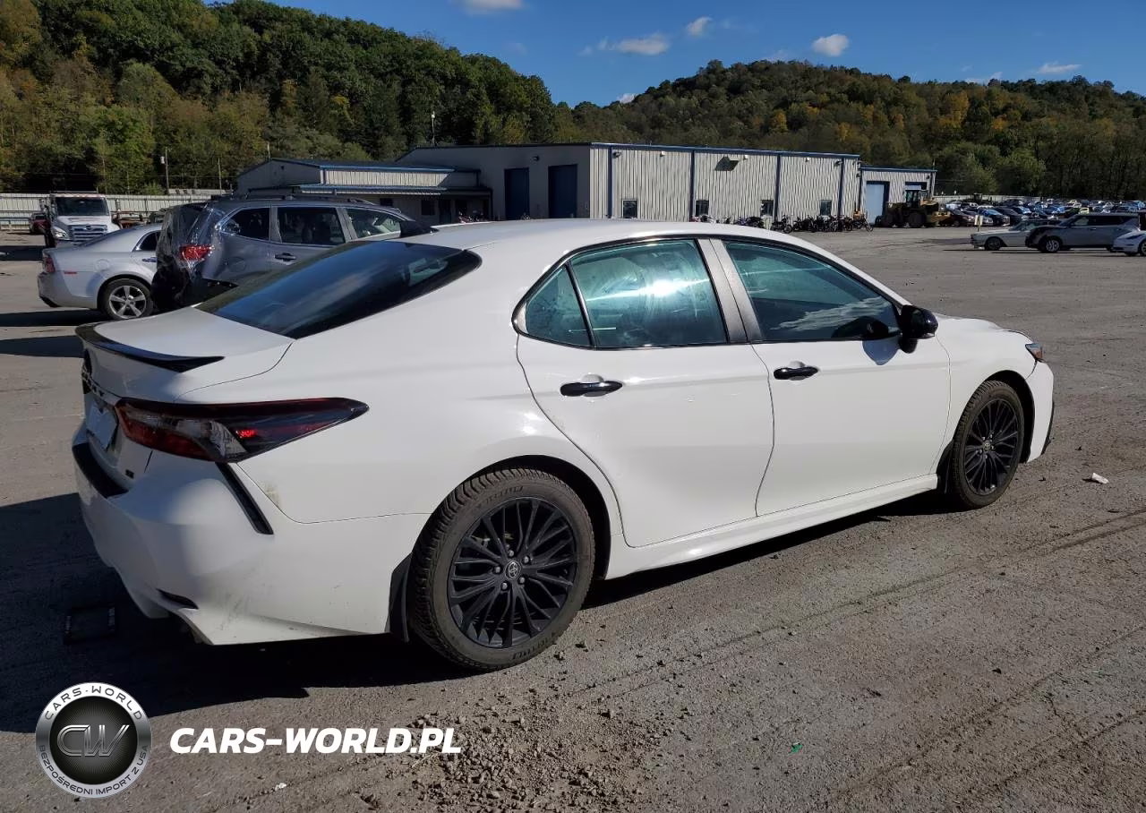 2022 Toyota Camry Se VIN:4T1G11AK3NU040215 - 3