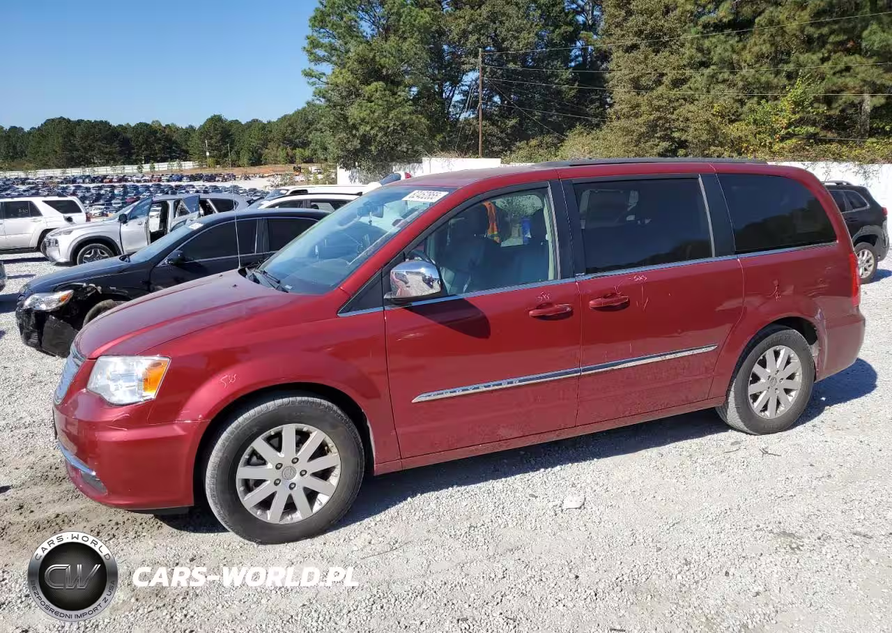 2012 Chrysler Town & Country Touring L