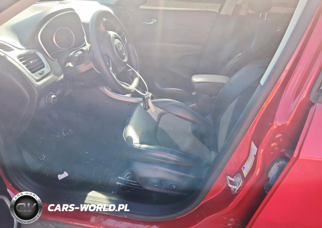 2018 Jeep Compass Latitude VIN:3C4NJCBB6JT267618 - 7