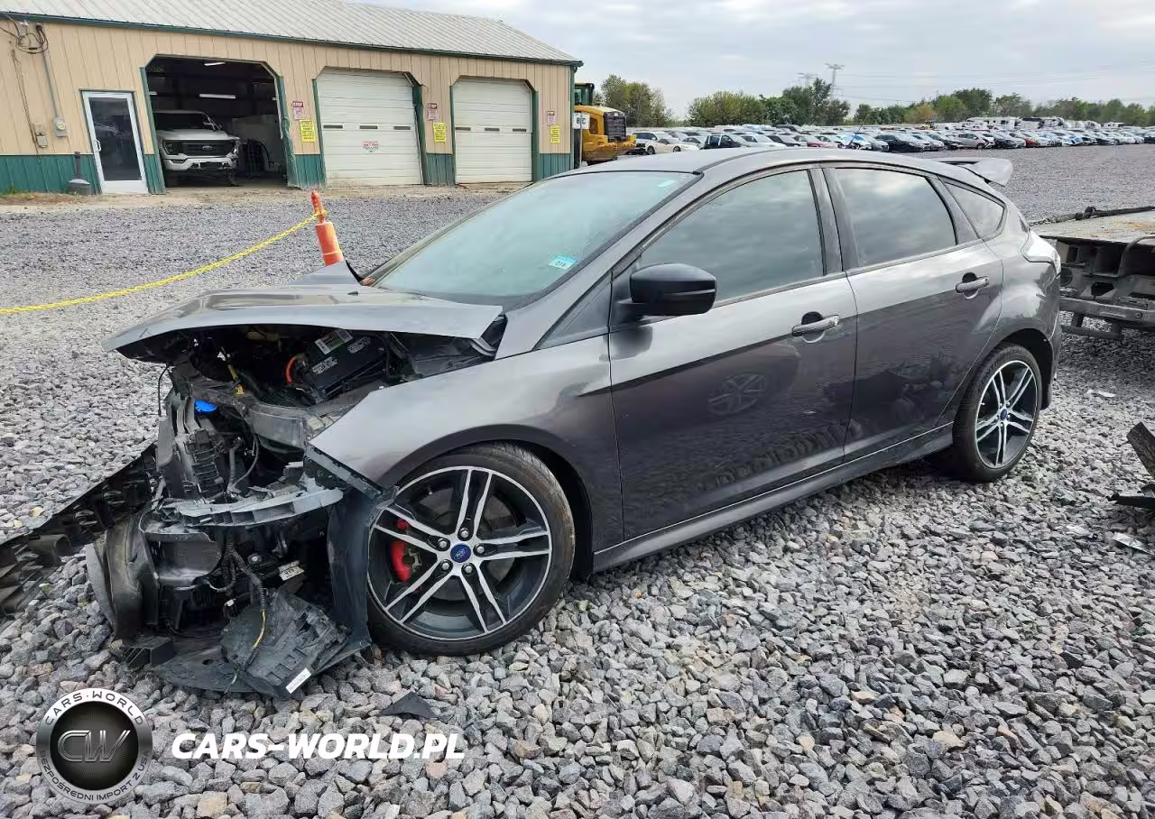 2015 Ford Focus St