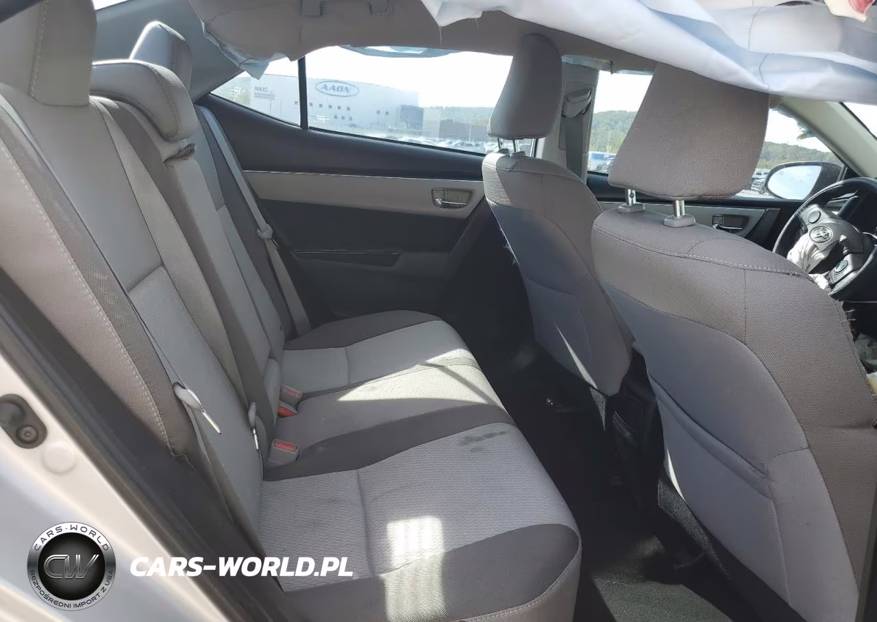 2017 Toyota Corolla Le VIN:5YFBURHE1HP663029 - 10