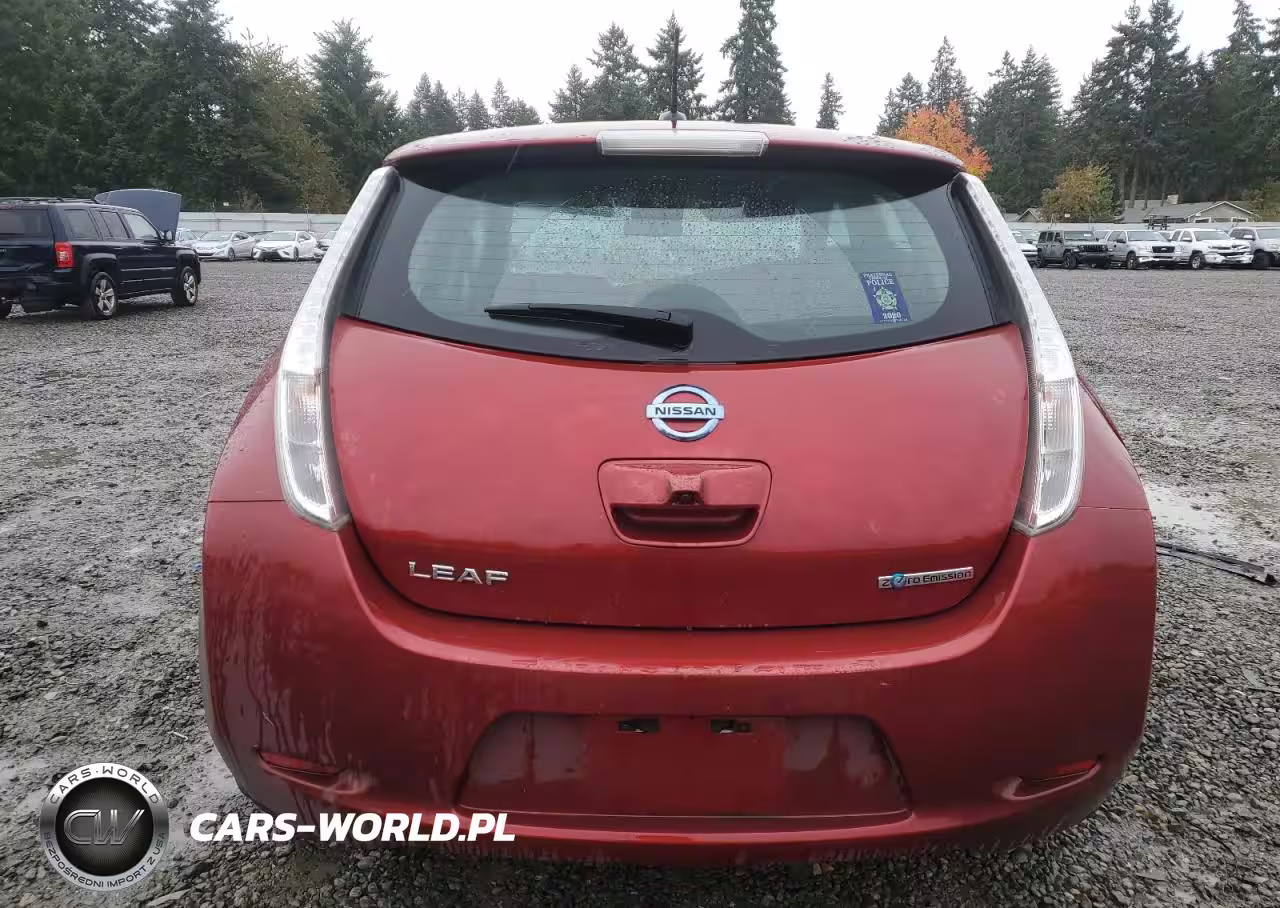 2015 Nissan Leaf S VIN:1N4AZ0CP7FC301493 - 6