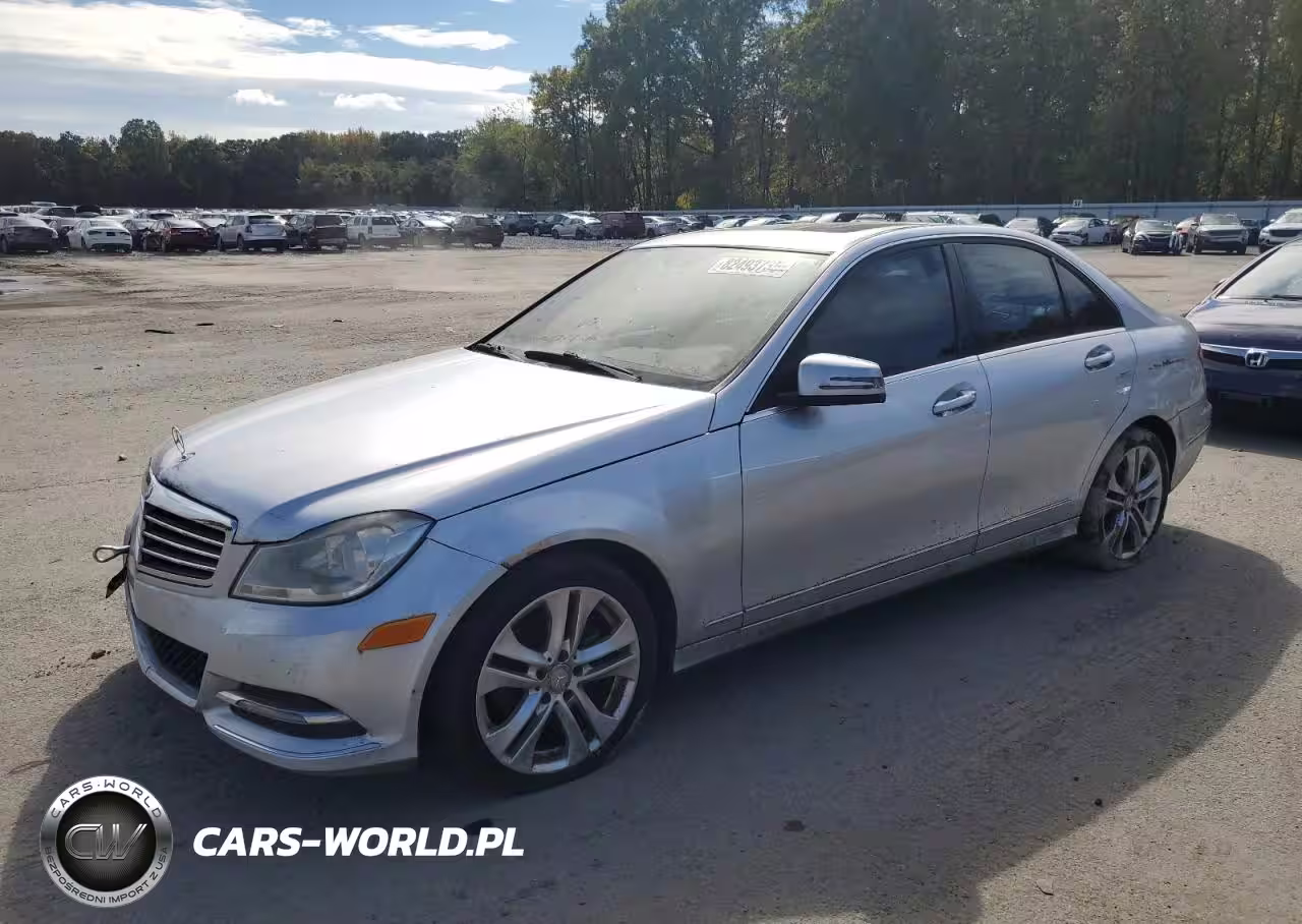 2014 Mercedes-Benz C 250