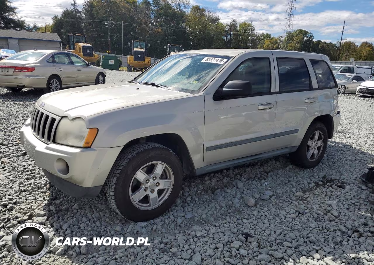 2007 Jeep Grand Cherokee Laredo VIN:1J8GS48K77C610677 - 1