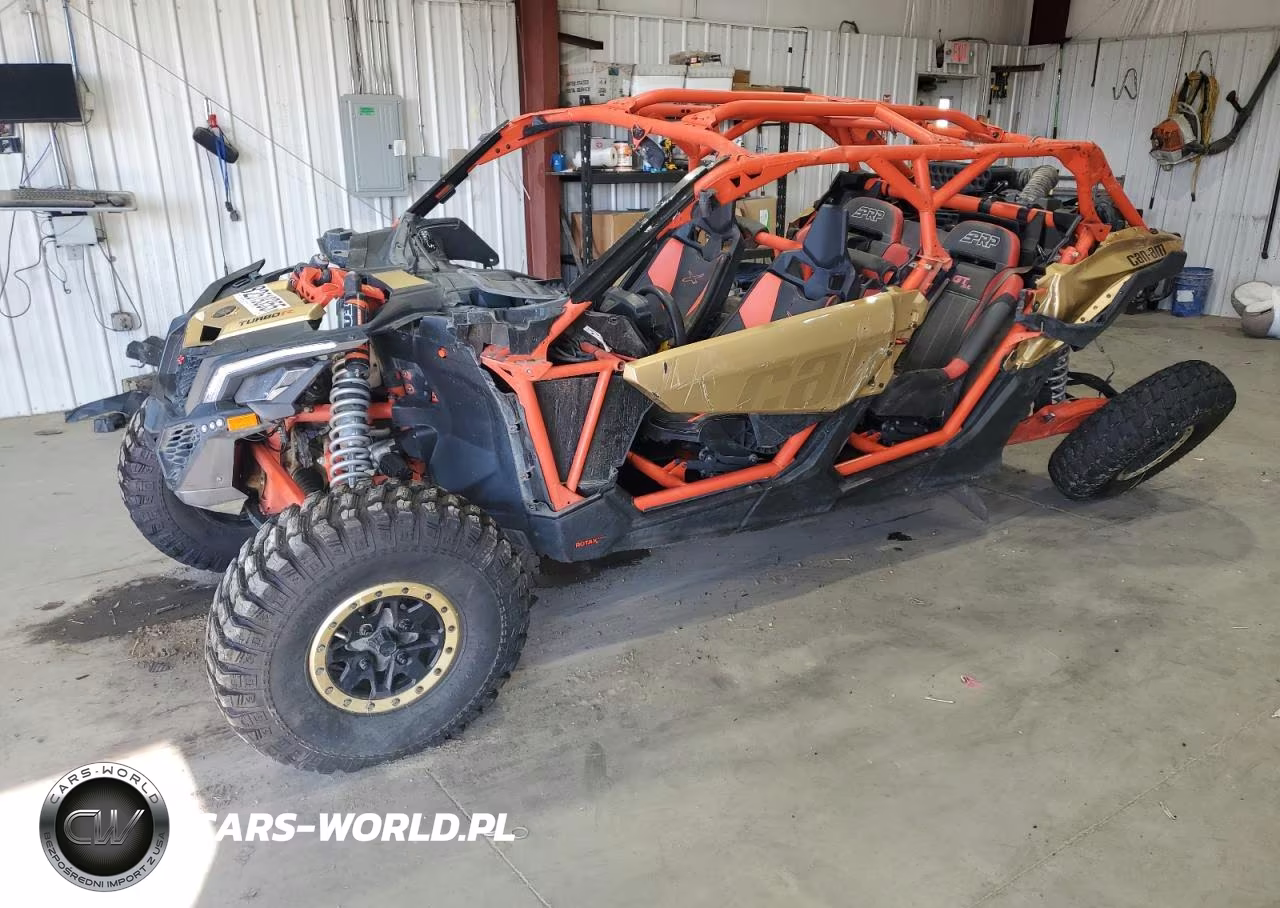 2017 Can-Am Maverick X3 Max Utility Vehicle VIN:3JBVNAW29HK000396 - 2