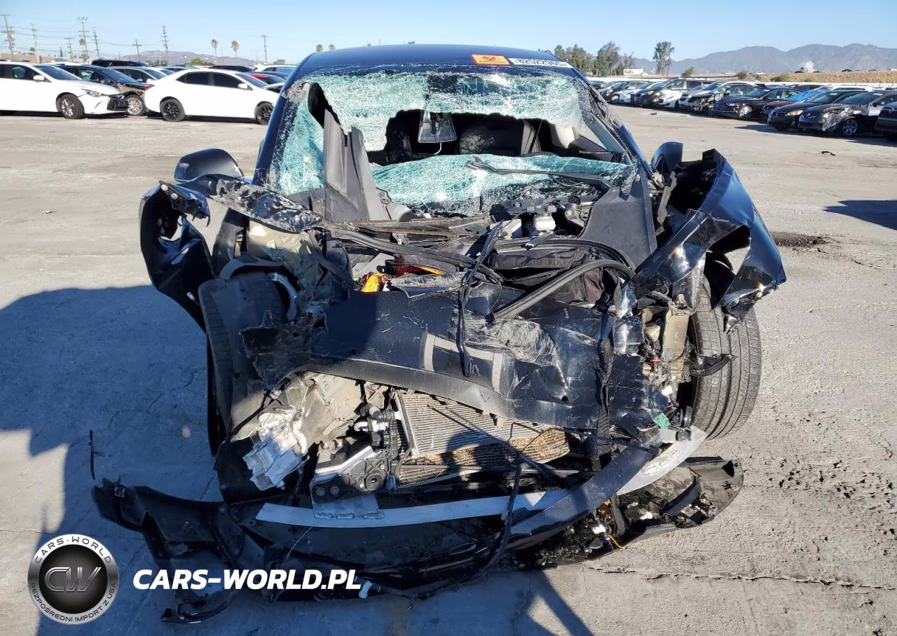 2019 Tesla Model 3 VIN:5YJ3E1EA5KF305553 - 5