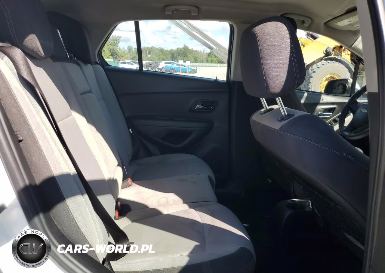 2015 Chevrolet Trax Ls VIN:3GNCJKSB5FL240653 - 11