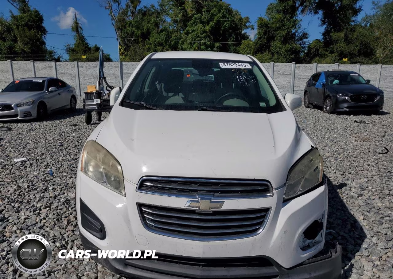 2015 Chevrolet Trax Ls VIN:3GNCJKSB5FL240653 - 5