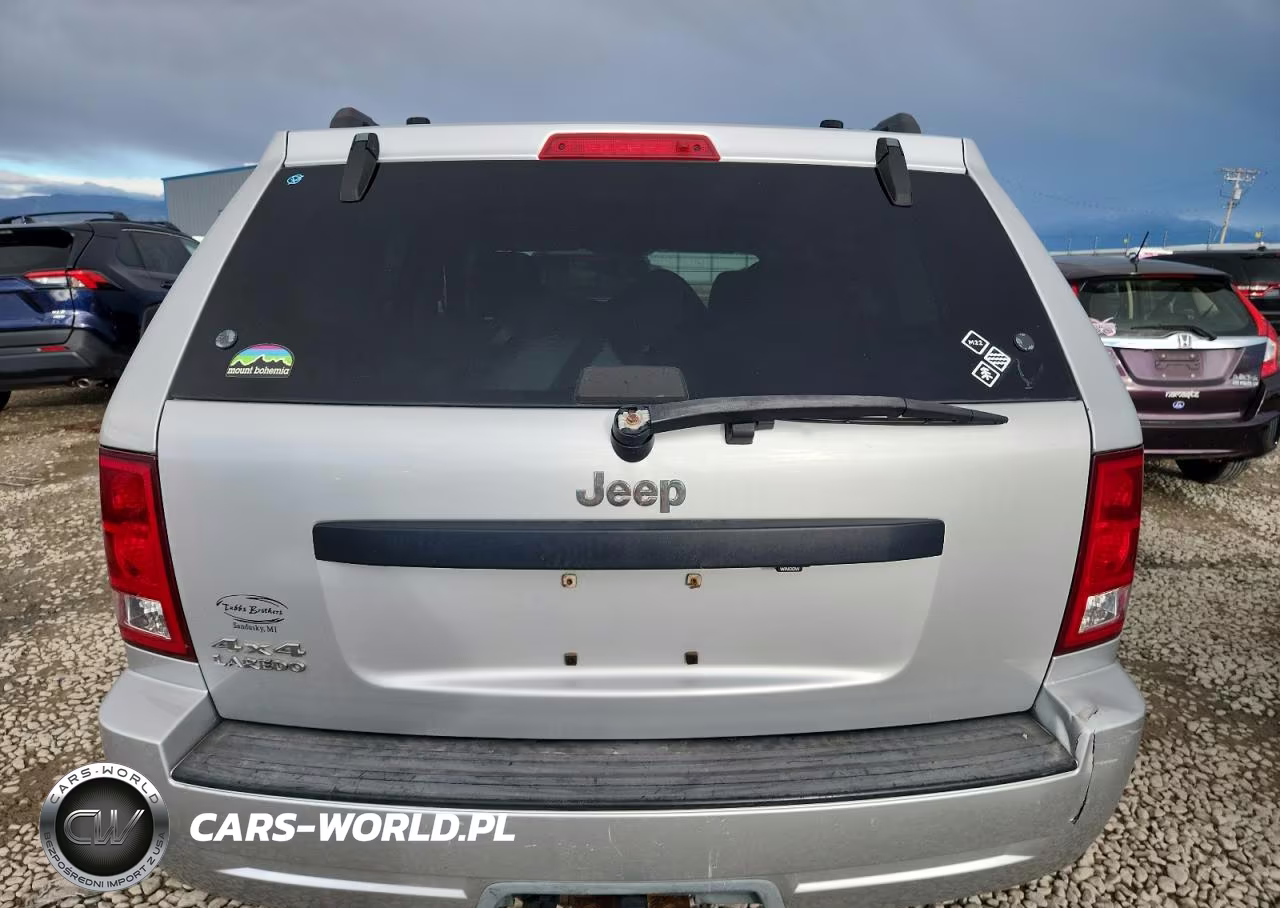 2007 Jeep Grand Cherokee Laredo VIN:1J8GR48K37C617329 - 6