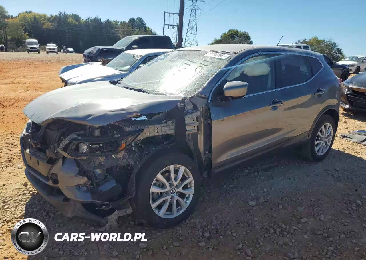 2022 Nissan Rogue Sport S