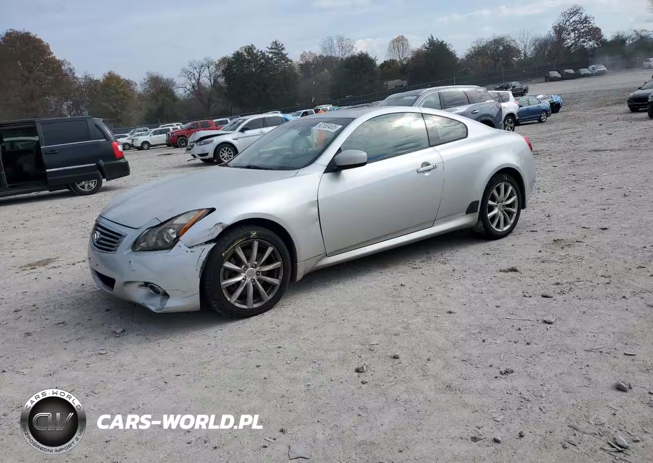 2012 Infiniti G37