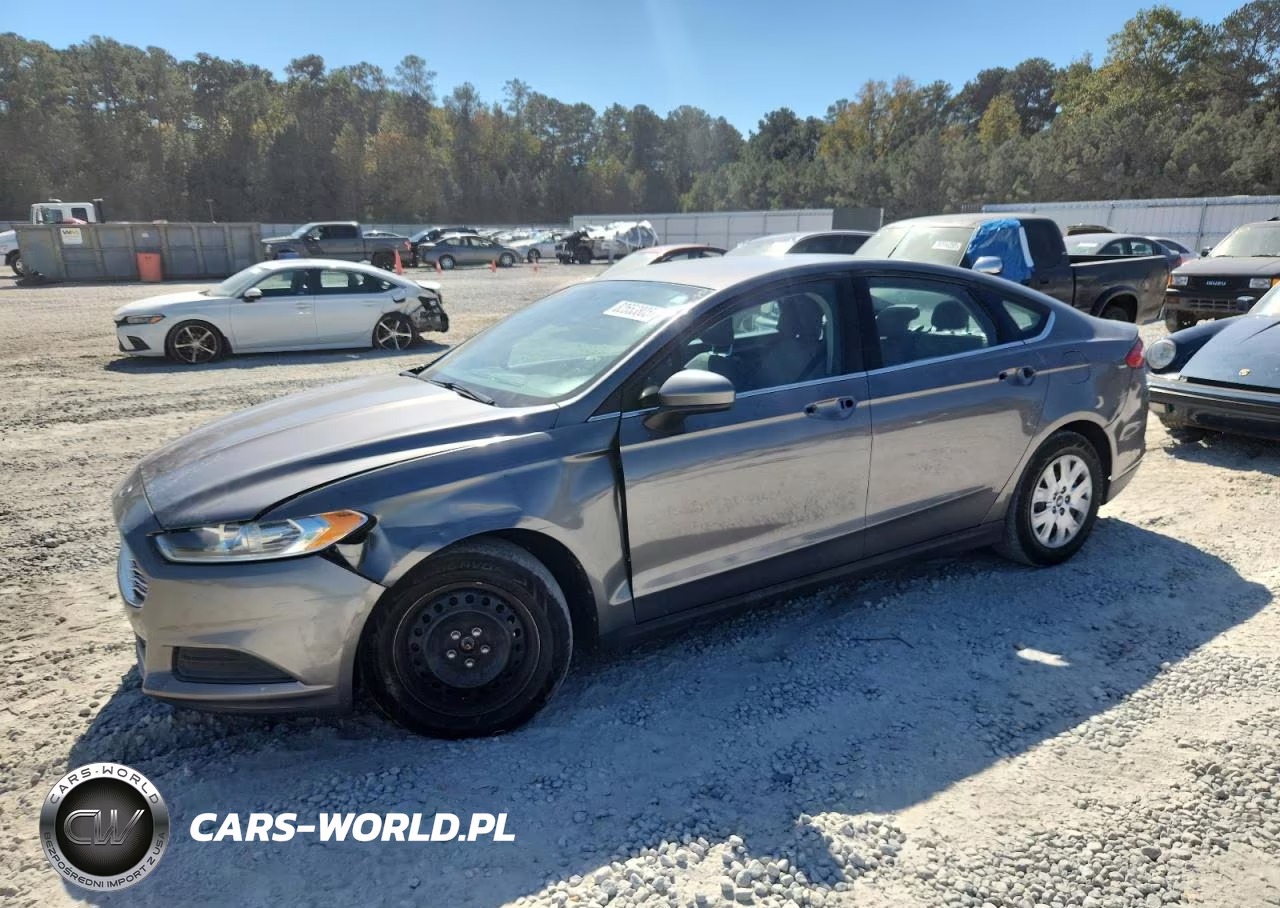 2013 Ford Fusion S