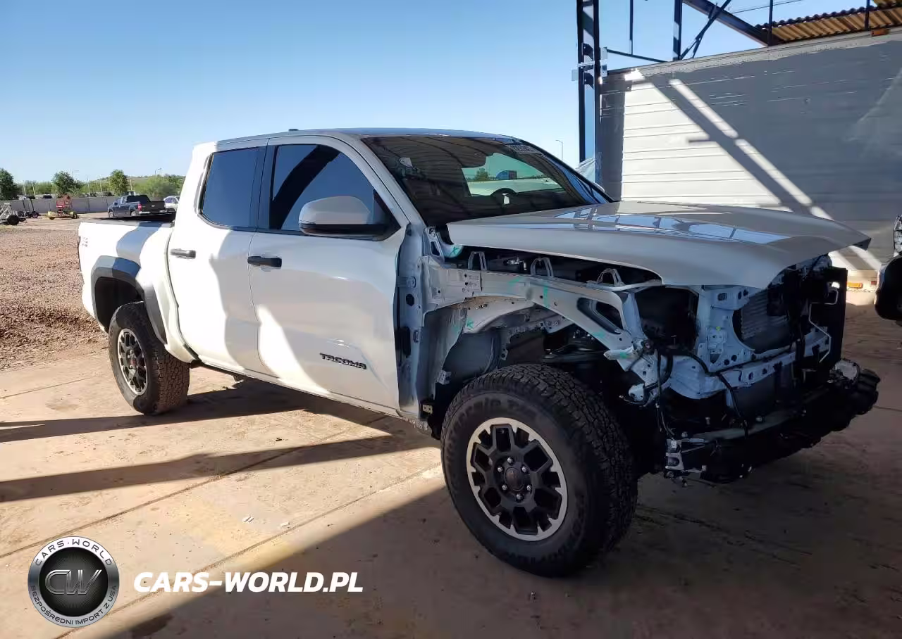 2025 Toyota Tacoma Double Cab VIN:3TMLB5JN5SM110590 - 4