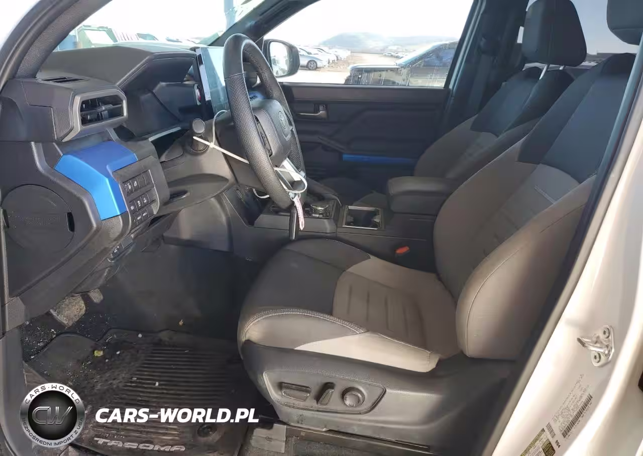 2025 Toyota Tacoma Double Cab VIN:3TMLB5JN5SM110590 - 7