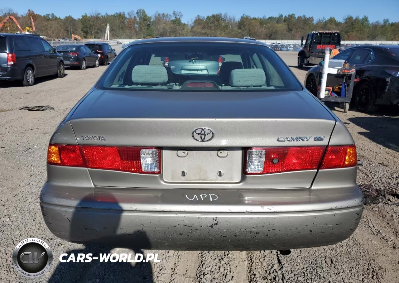 2001 Toyota Camry Ce VIN:JT2BF22KX10324259 - 6