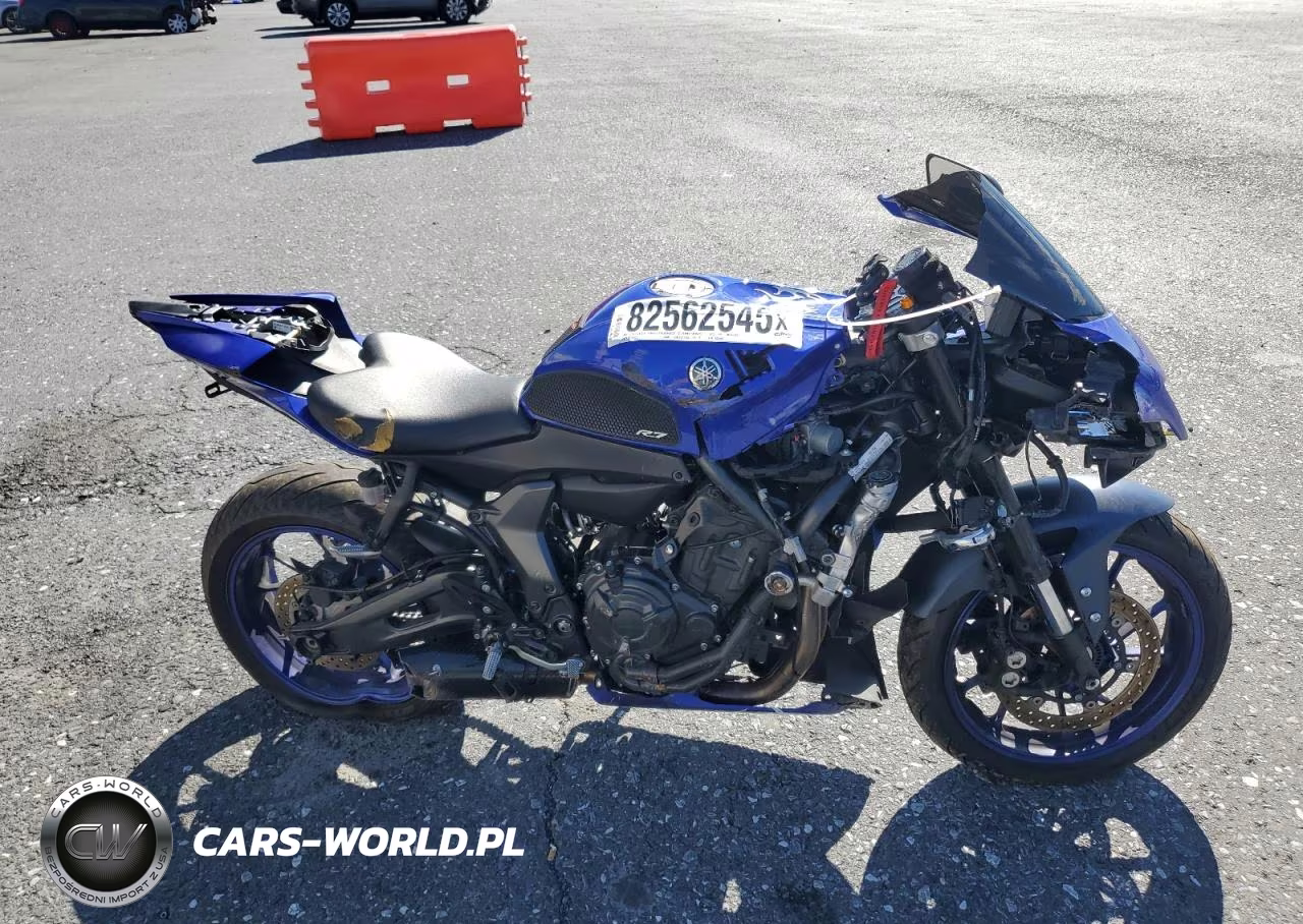 2022 Yamaha Yzfr7