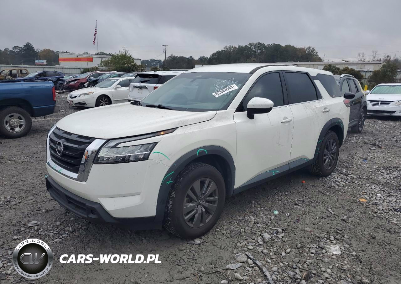 2022 Nissan Pathfinder S