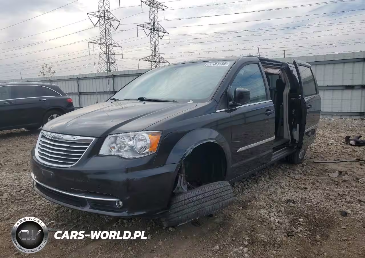 2016 Chrysler Town & Country Touring