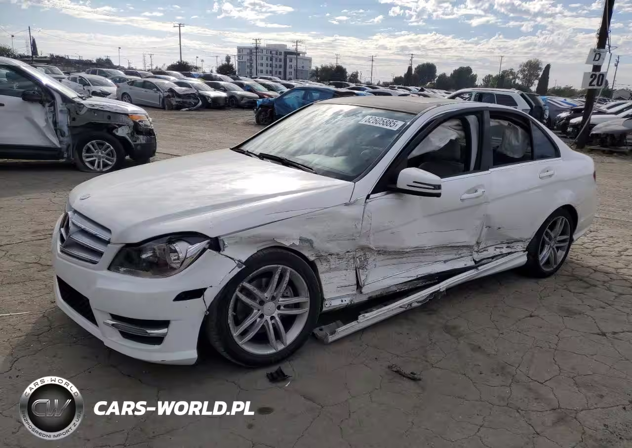 2013 Mercedes-Benz C 250